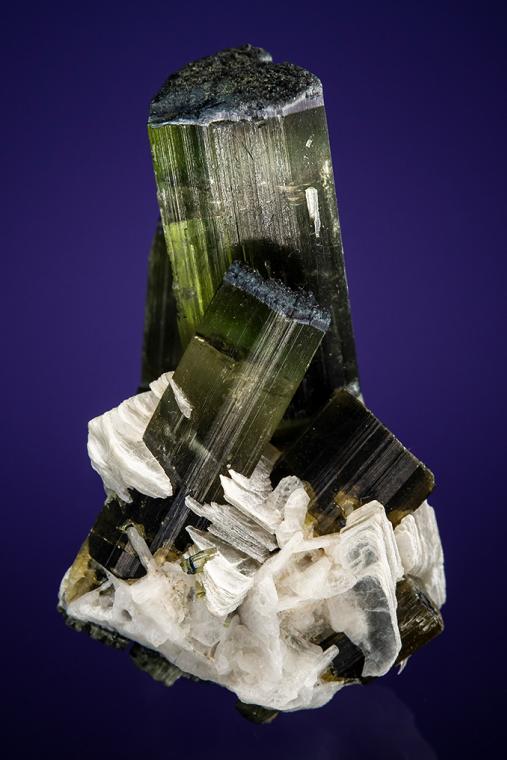 ELBAITE with MICA and ALBITE var. Cleavelandite